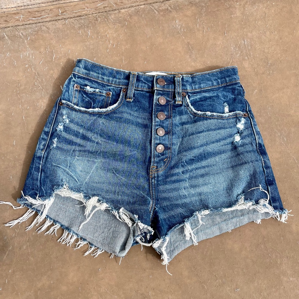 A&F High Rise Mom Short